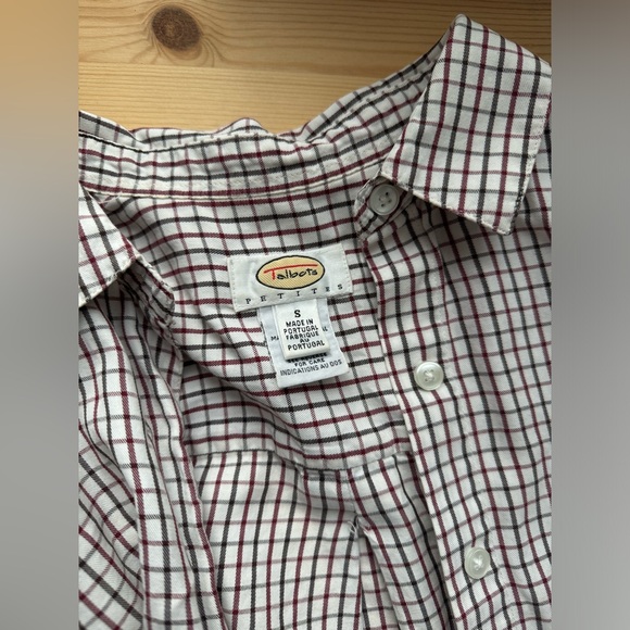 Talbots Button Down Shirt - Picture 3 of 5